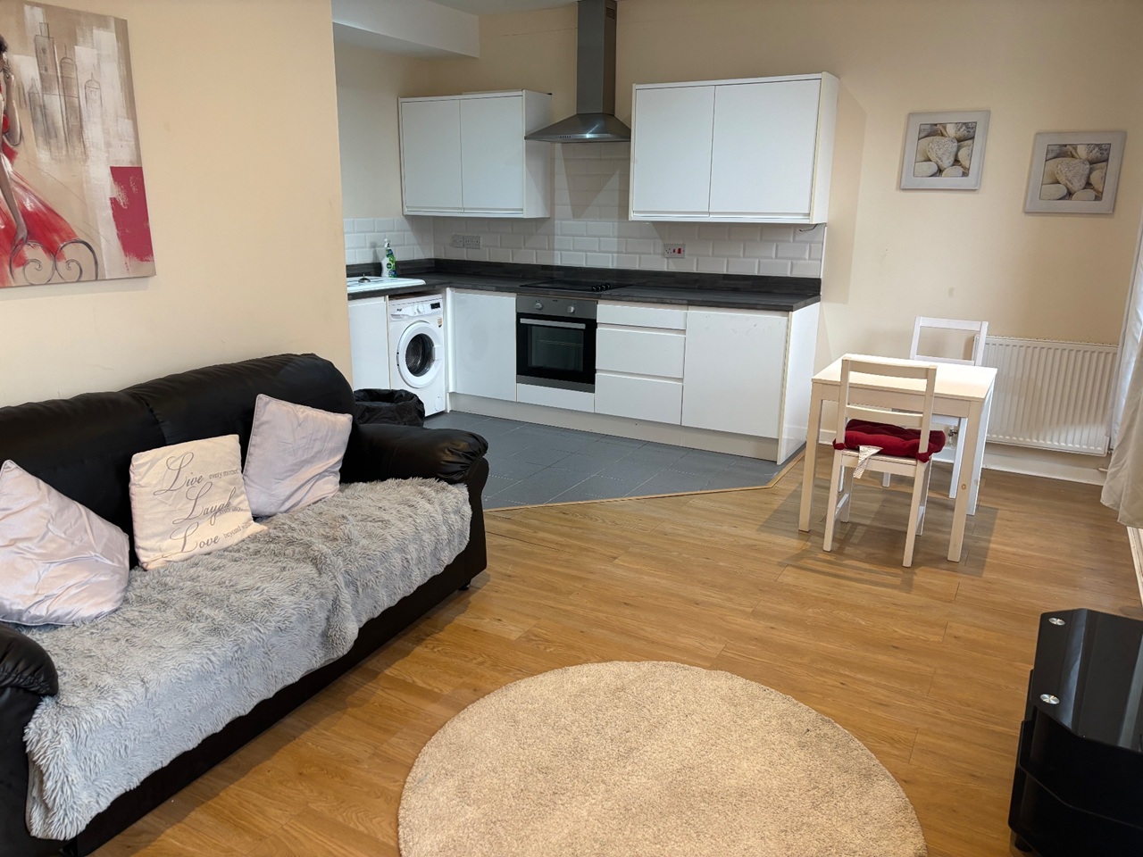 1 Bed Flat, Green Lane, DE1, N1 7GU