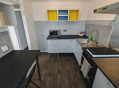 2 Bed Flat, West Bridgend, G82