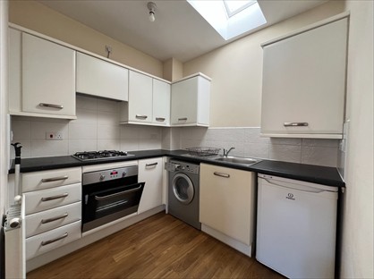 1 Bed Terraced House, Signals Drive, CV3