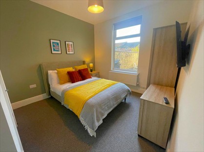 Room in a Shared House, Earl Street, DN31