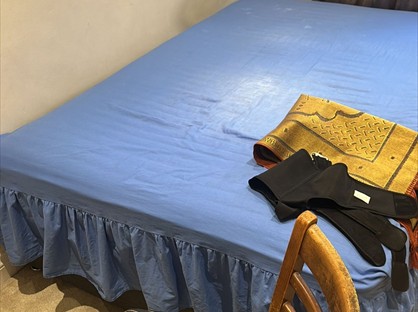 Room in a Shared House, Ilfracombe Gardens, RM6