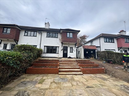 4 Bed Detached House, Brighton Road, CR8