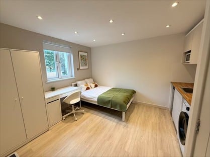 Room in a Shared House, Culvert Road, SW11