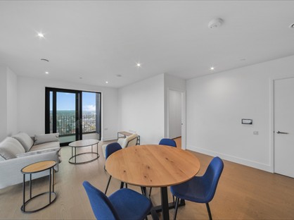 2 Bed Flat, Hewson Way, SE17