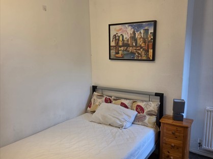 Room in a Shared House, Scorer Street, LN5