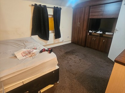 Studio Flat, Hockley Hill, B18