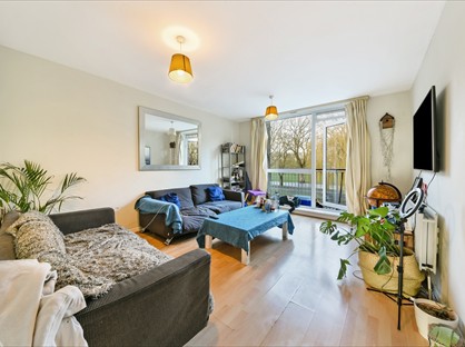 3 Bed Flat, Printers Mews, E3