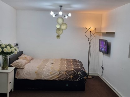 Room in a Shared House, Princess Margaret Road, RM18