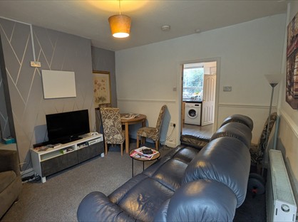 Room in a Shared House, South Road, WA7