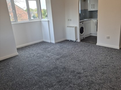 2 Bed Maisonette, Chinook, CO4