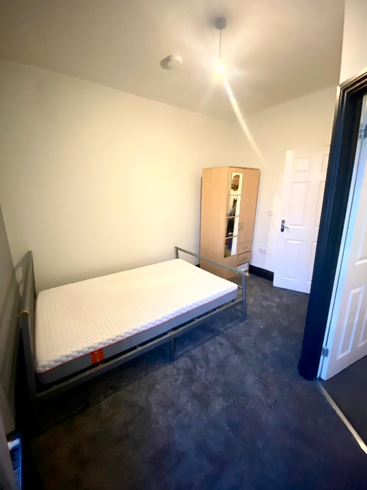 Additional image 3 of Room in a Shared House, Far Gosford Street, CV1, N1 7GU