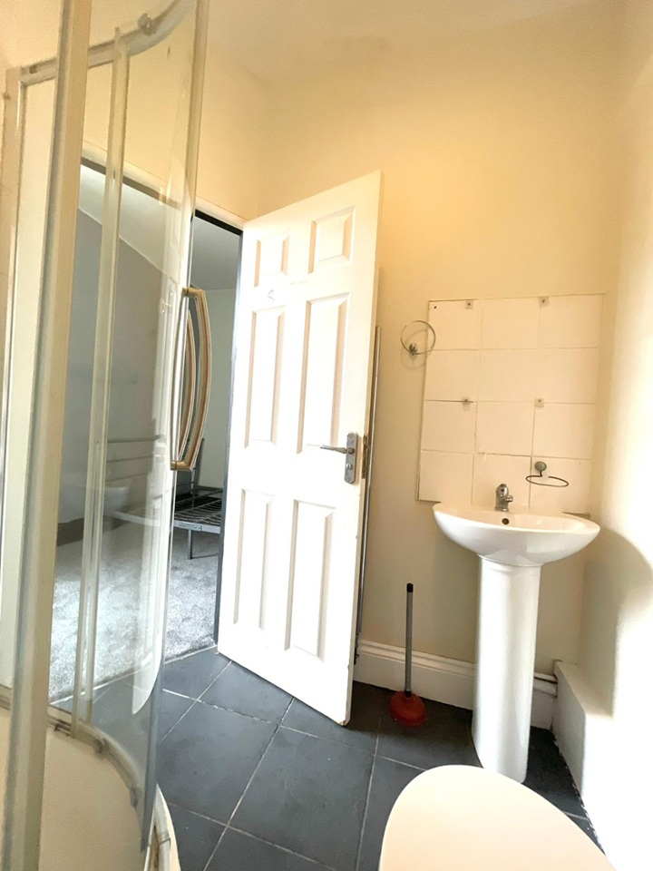 Additional image 7 of Room in a Shared House, Far Gosford Street, CV1, N1 7GU