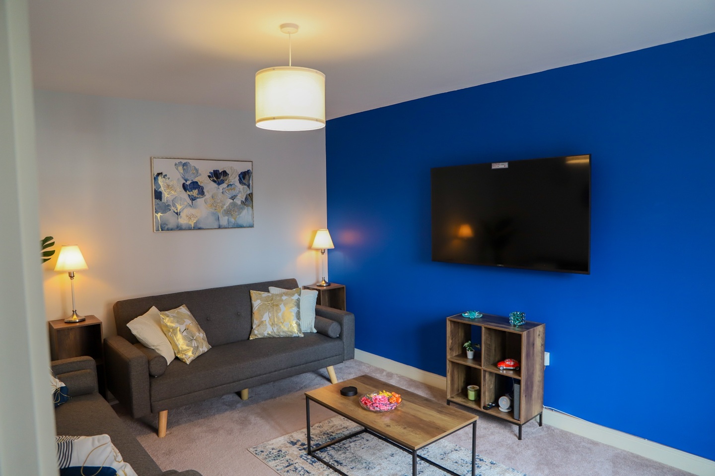 4 Bed Semi-Detached House, Gardenia Road, LE5, N1 7GU