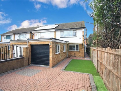 6 Bed Semi-Detached House, Pine Tree Close, TW5