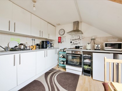 Room in a Shared House, Thackeray Avenue, N17