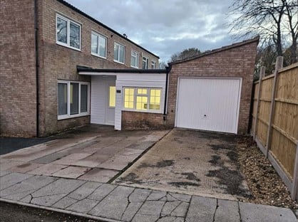 4 Bed Semi-Detached House, Broomfield, MK12