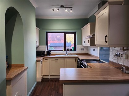 Room in a Shared House, Leeds Road, WF1