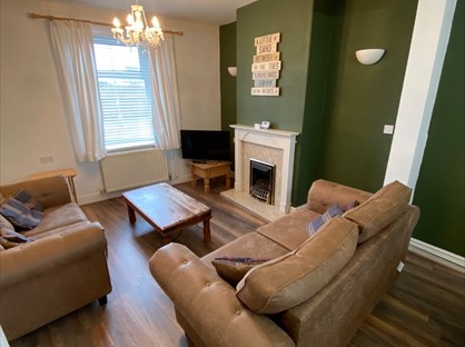 3 Bed Terraced House, Poolside, LA18