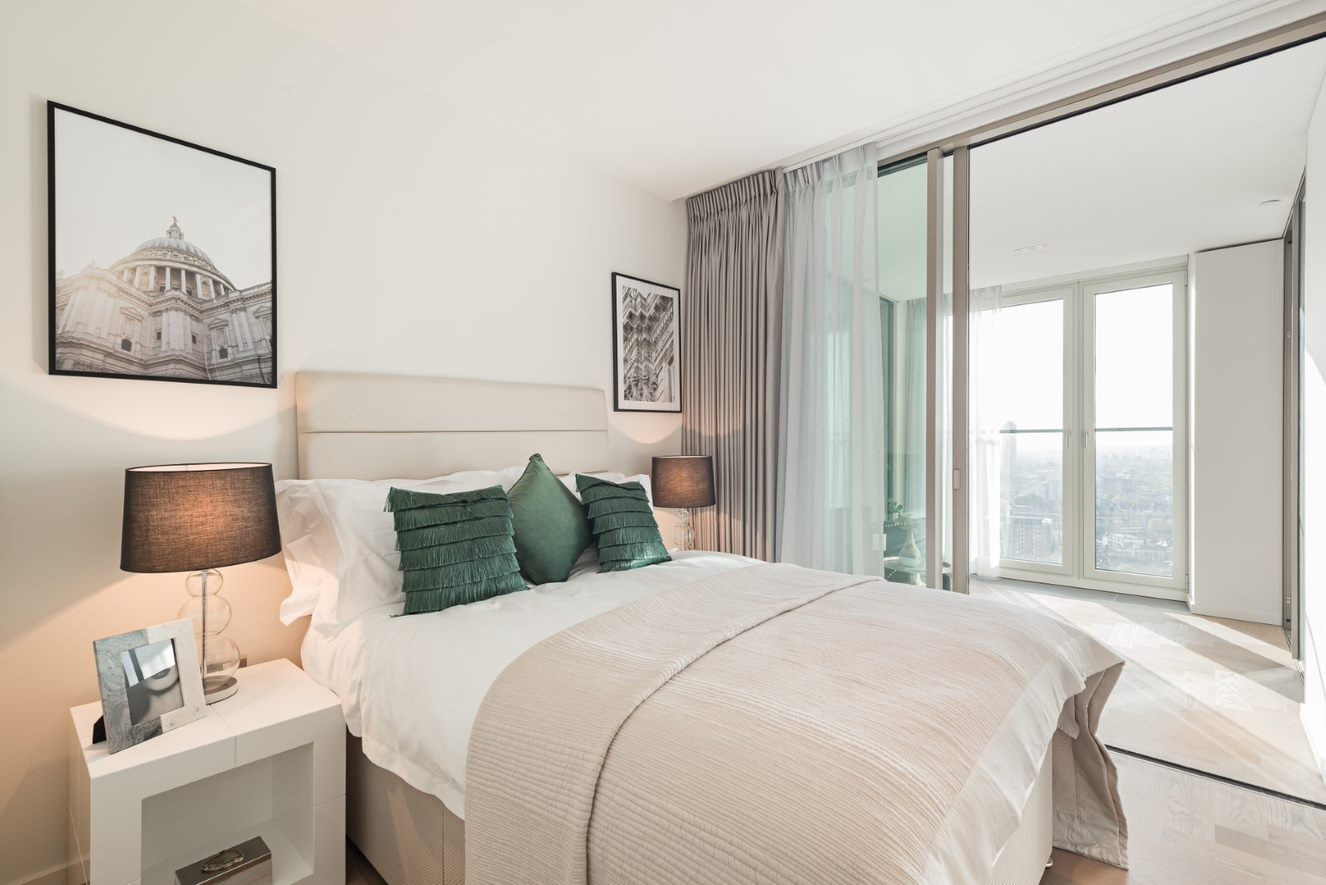3 Bed Flat, Upper Ground, SE1 photo 5