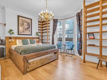 Studio Flat, Grafton Street, BN2
