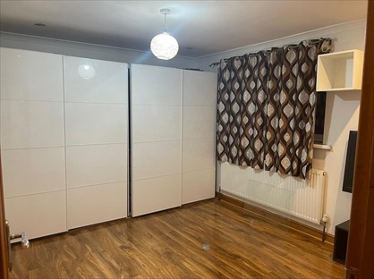 Room in a Shared House, Bath Road, SL1