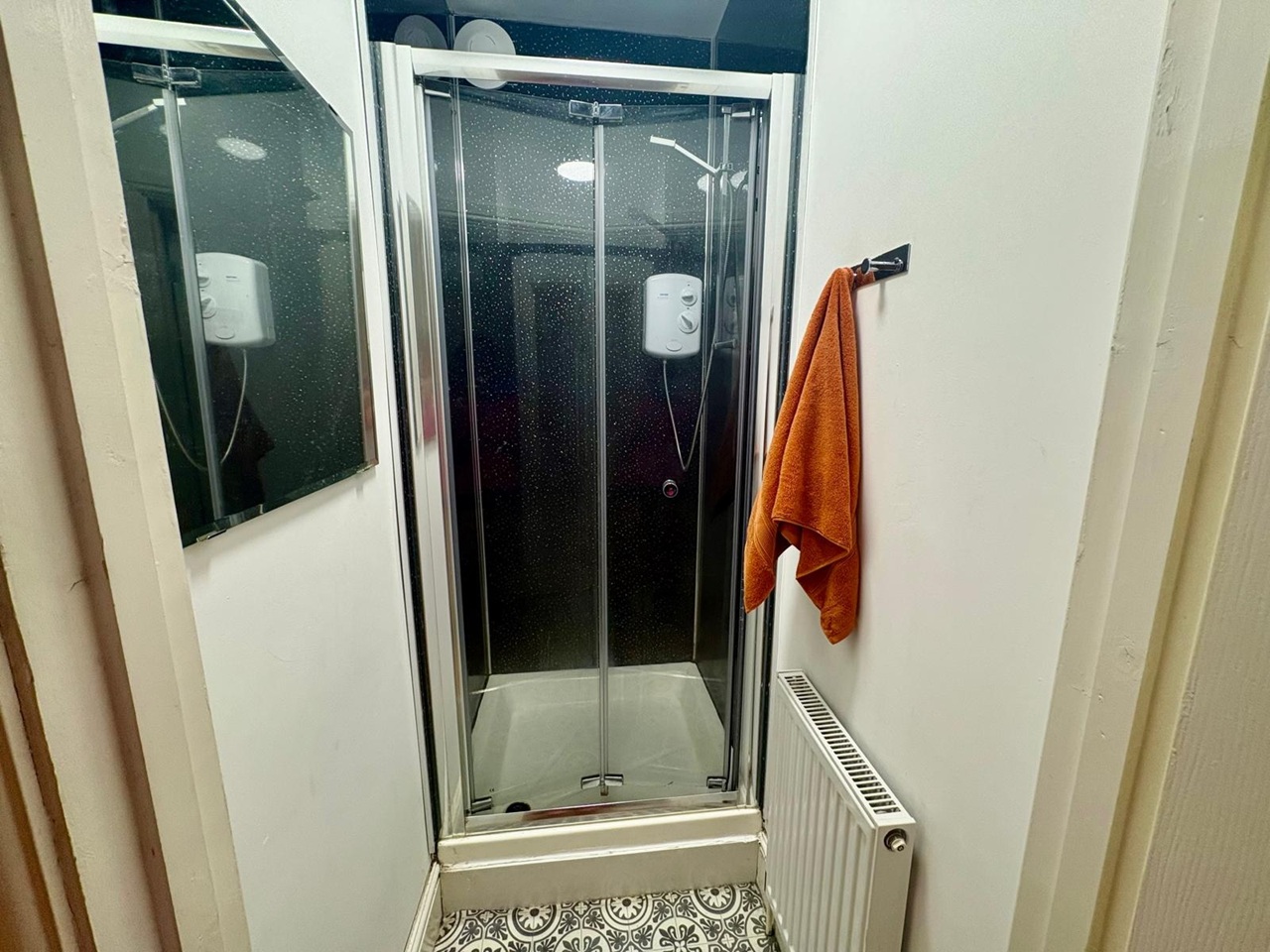 Additional image 31 of 10 Bed Terraced House, Pomona St, S11, N1 7GU