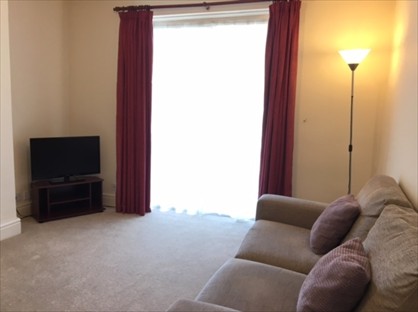 4 Bed Semi-Detached House, Finchley Road, M14