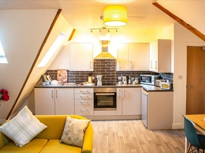 3 Bed Flat, Spring Bank House, HD1