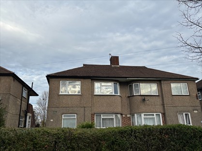 2 Bed Maisonette, Wrythe Lane, SM5