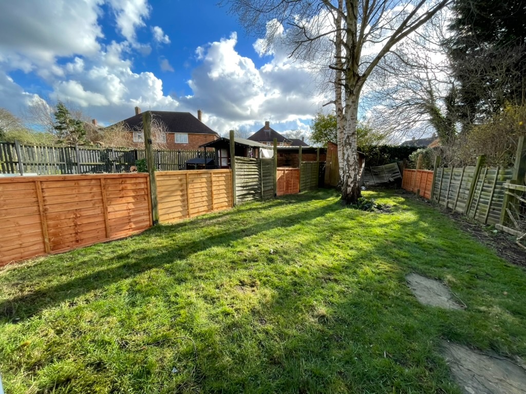 Leeds - 2 Bed Semi-Detached House, Chandos Avenue, LS8 - To Rent Now ...