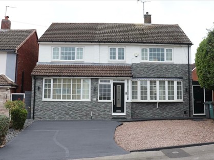 4 Bed Detached House, Simmonds Way, WS8