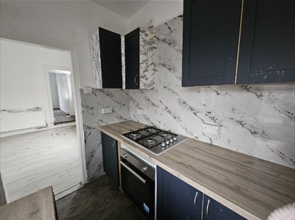 5 Bed End Terrace, Mortlake Road, S5