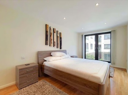 Room in a Shared Flat, Courtyard, HA1