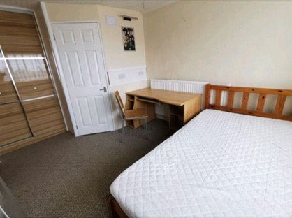 Bedsit, Burwell Drive, OX28
