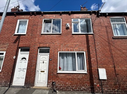 3 Bed Terraced House, Poplar Avenue, LS25