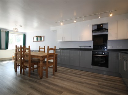 5 Bed Terraced House, Broad Green, SO14