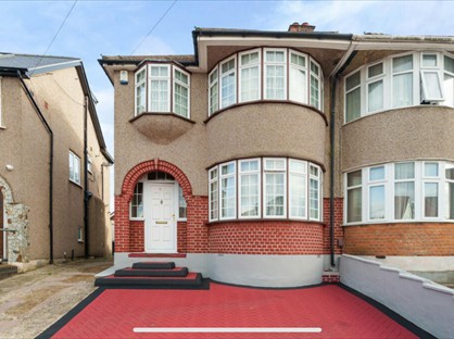 3 Bed Semi-Detached House, The Heights, UB5