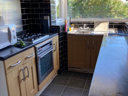 4 Bed Semi-Detached House, Howe Hill Road, YO26