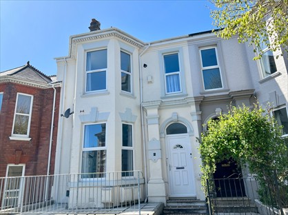 1 Bed Flat, Kingsley Road, PL4