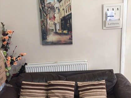 2 Bed Terraced House, Bradford, BD7