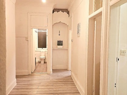 Room in a Shared Flat, West Princes Street, G4