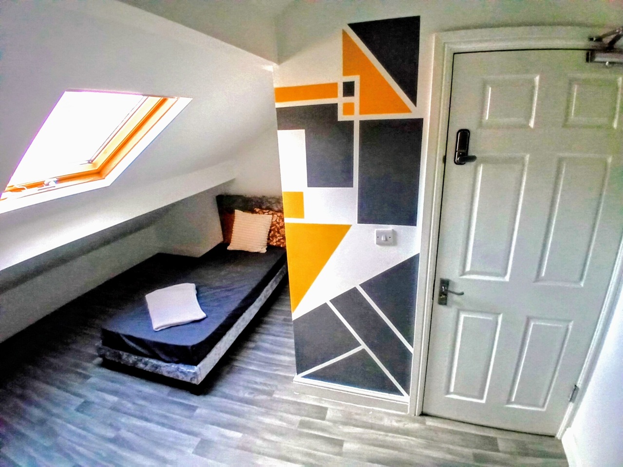 Room in a Shared House, Vickers Road, S5 photo 2