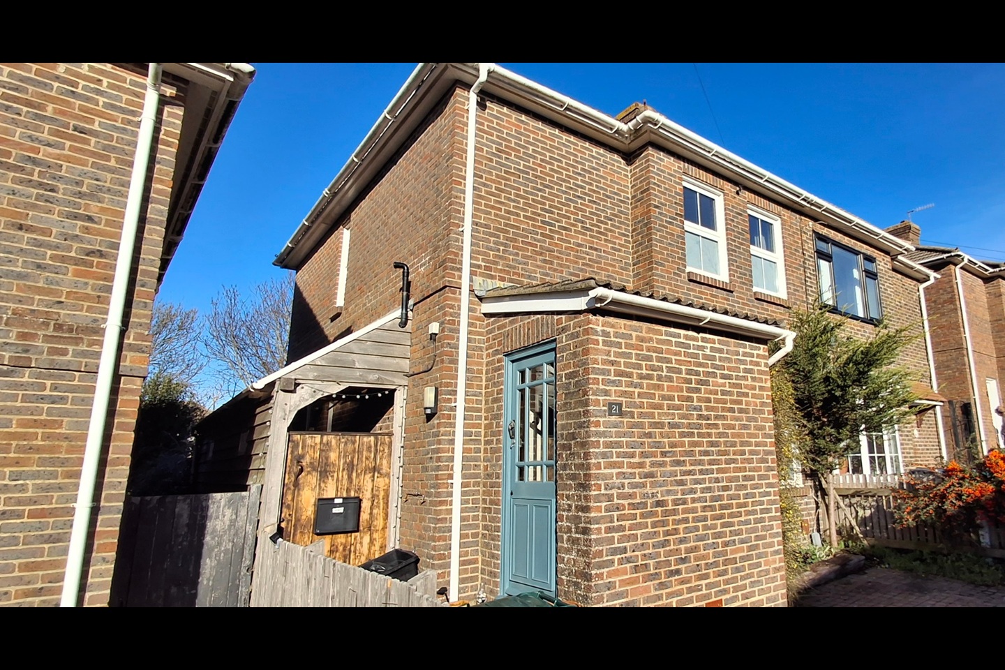 3 Bed Semi-Detached House, Firle Road, BN2, N1 7GU