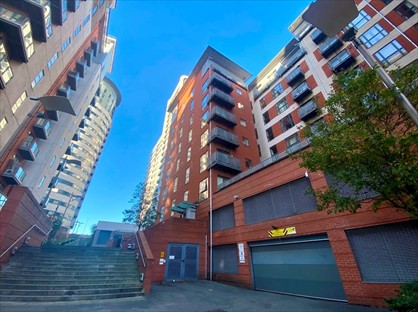 1 Bed Flat, Melia House, M4