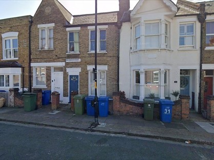 3 Bed Flat, Hichisson Road, SE15