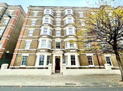 2 Bed Flat, Royal College Street, NW1