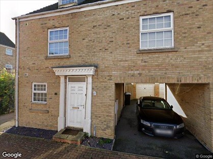 4 Bed Semi-Detached House, Jeffrey Drive, PE28