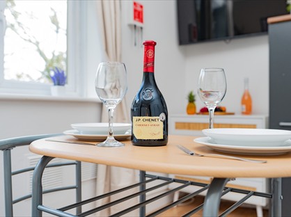 Studio Flat, Talbot Avenue, BH3