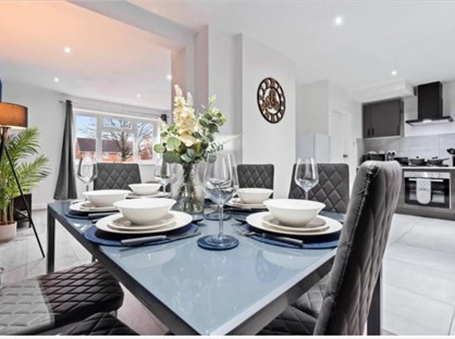 3 Bed Terraced House, Quinton Road West, B32