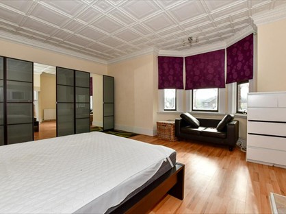 4 Bed End Terrace, Park View Road, DA16